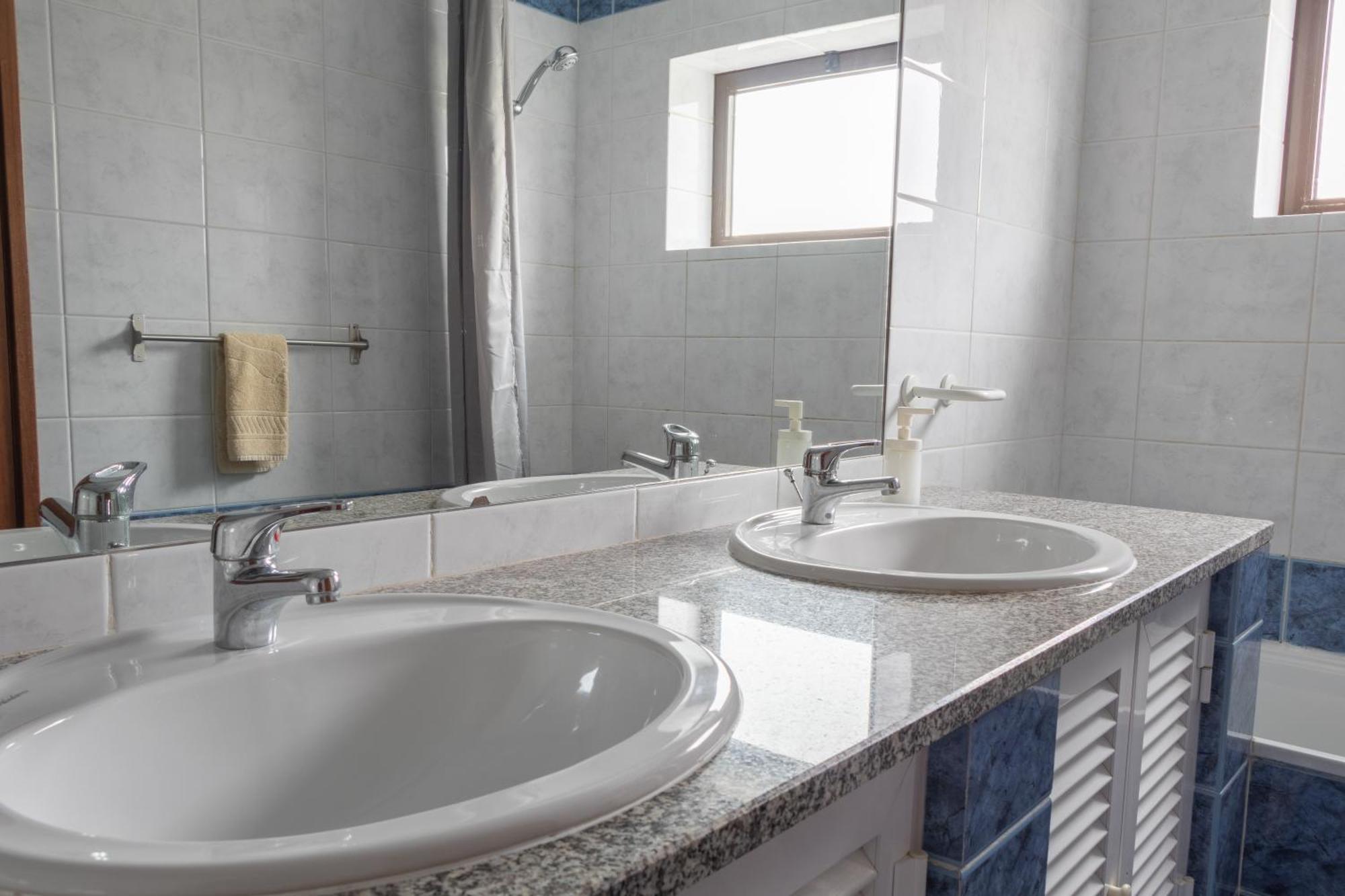 Blife Ricardya Private Rooms Фаро Екстериор снимка