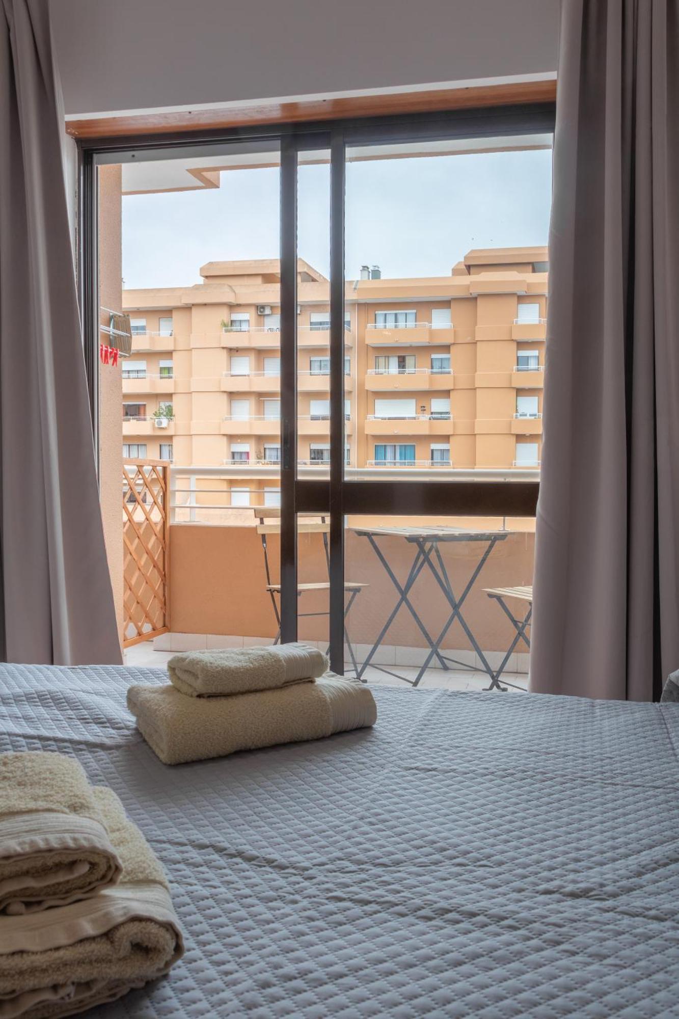 Blife Ricardya Private Rooms Фаро Екстериор снимка