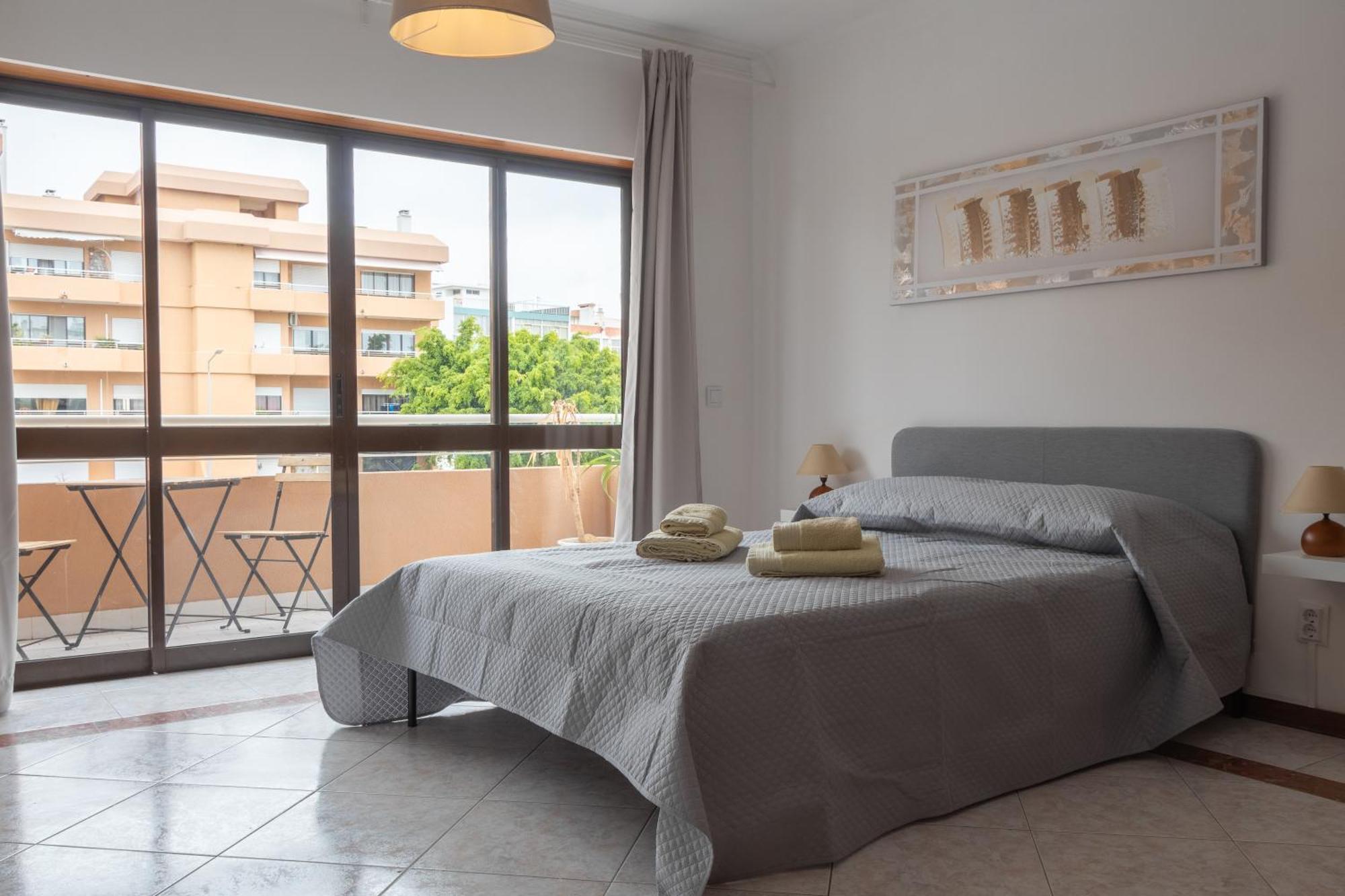Blife Ricardya Private Rooms Фаро Екстериор снимка