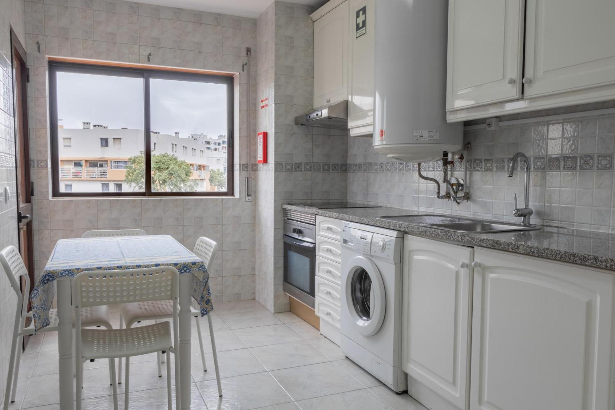 Blife Ricardya Private Rooms Фаро Екстериор снимка